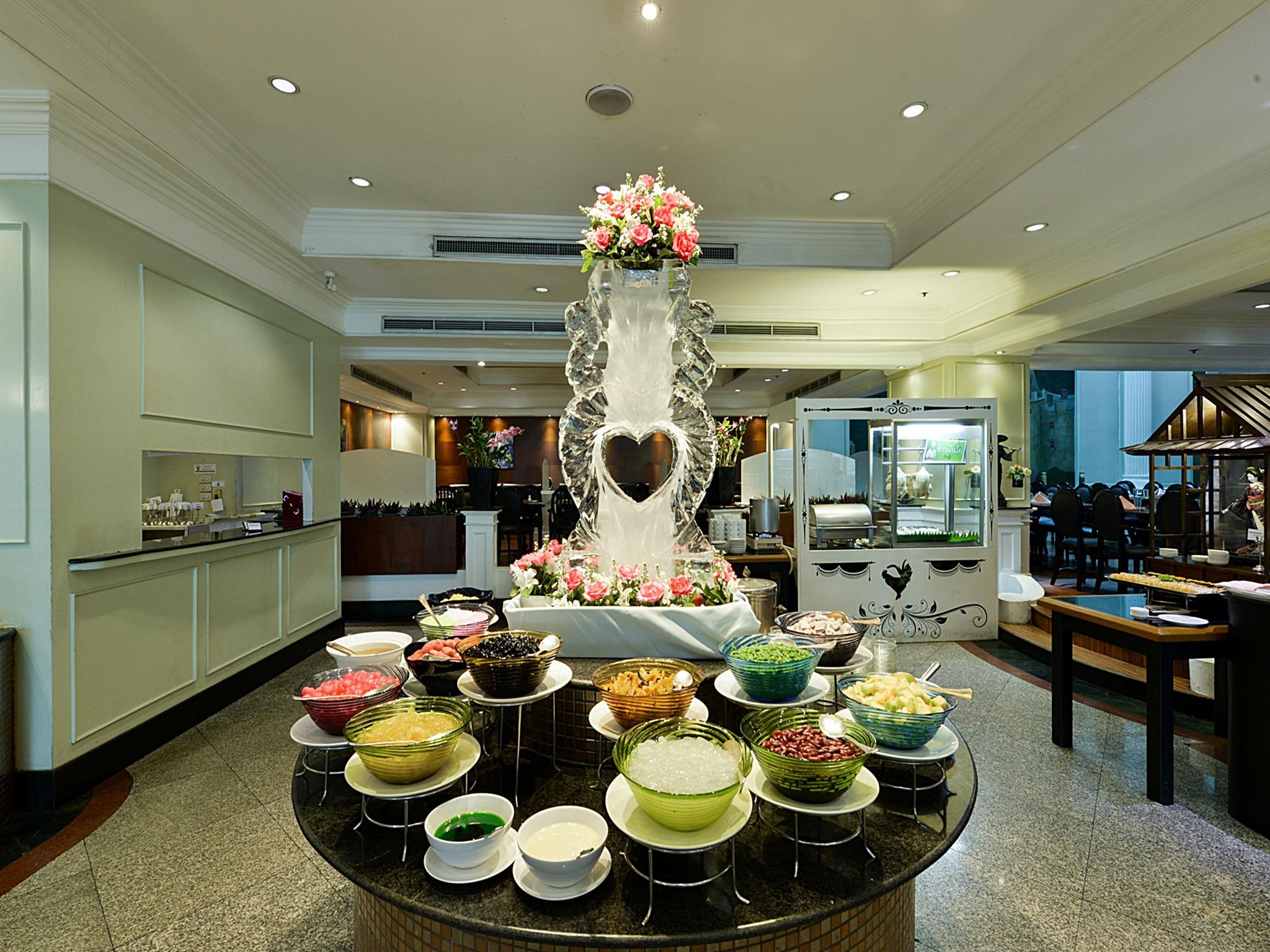 Windsor Suites Bangkok, Managed By Accor מראה חיצוני תמונה